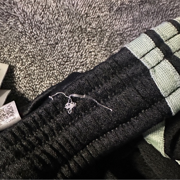 Adidas' Aeroready 3s Pacer Mesh Gym Running Shorts - Picture 5 of 5